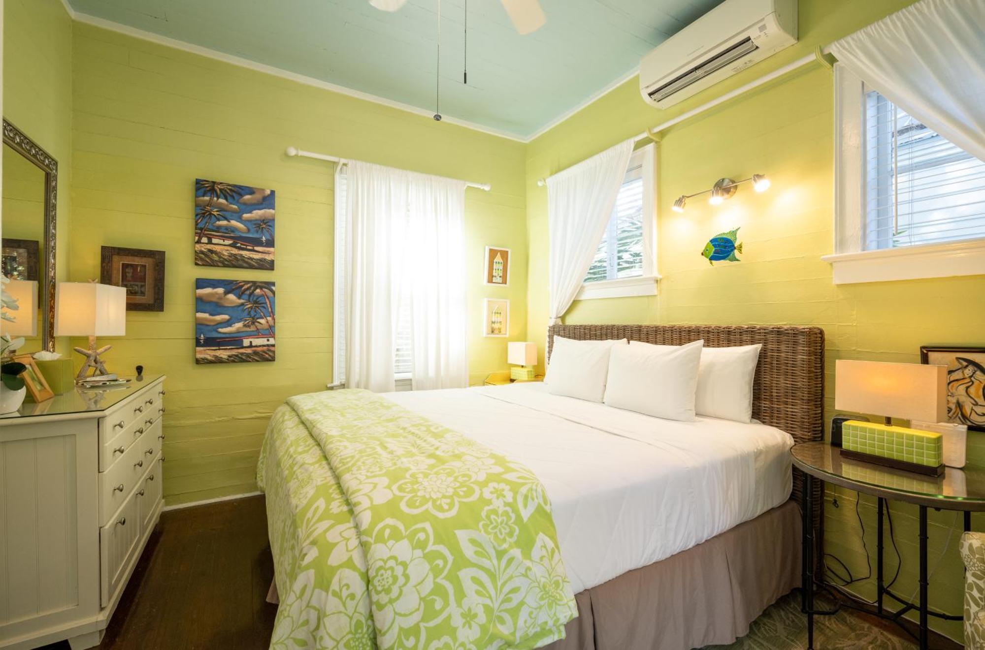 The Mermaid & The Alligator Key West Bilik gambar